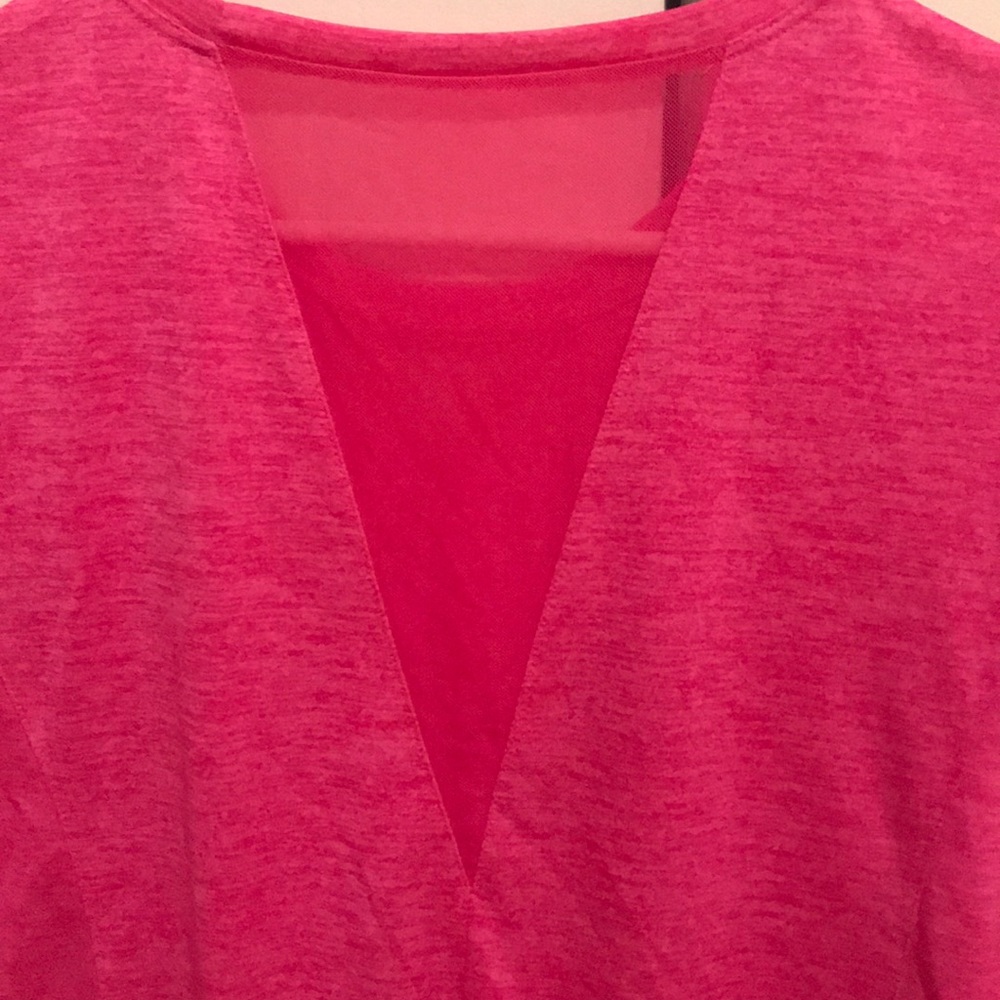 Pink tee - Picture 4 of 7